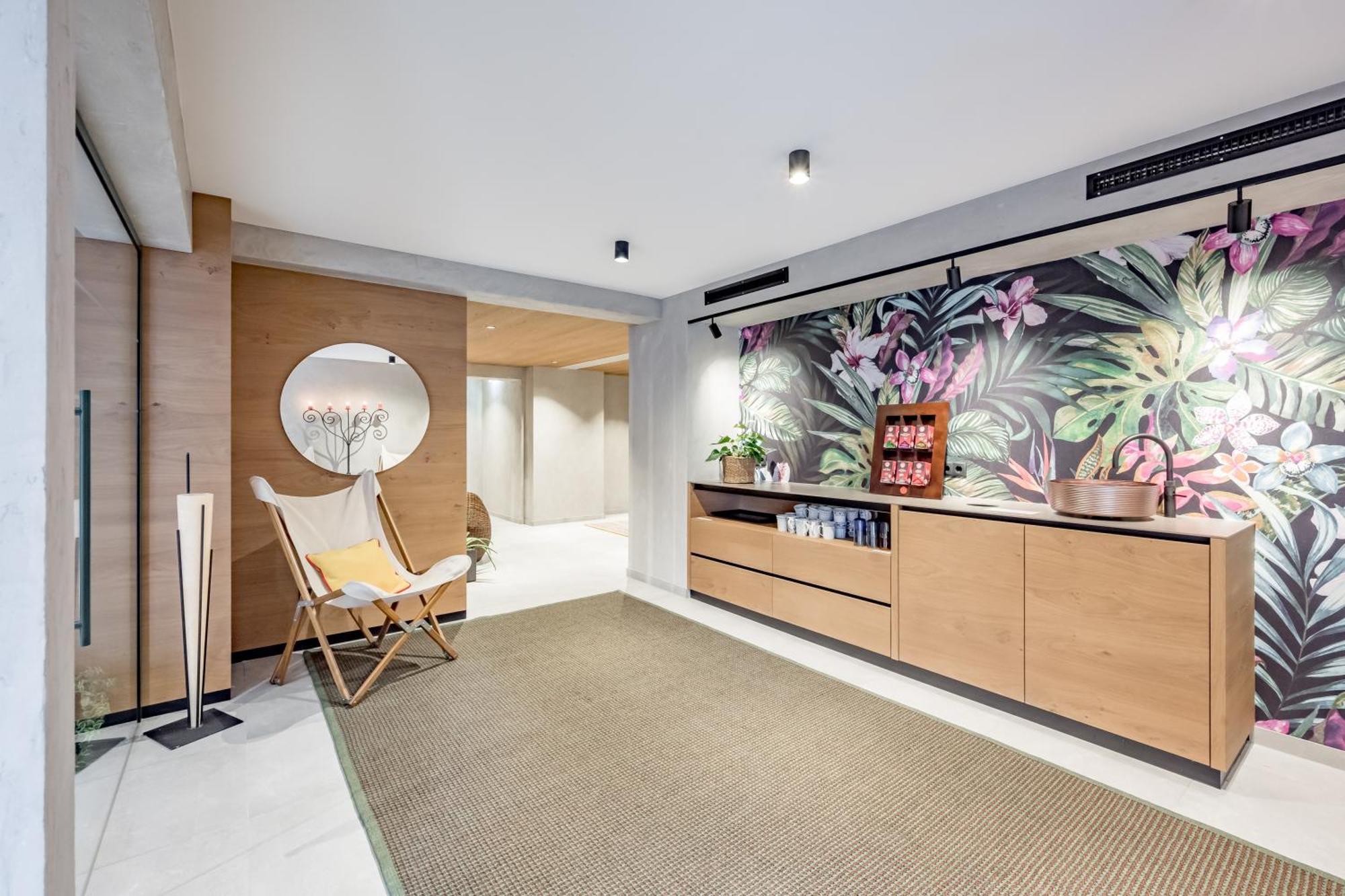 Tilia Living - B&B Mit Dem Komfort Eines Kleinen, Feinen Hotels Ried im Oberinntal Esterno foto