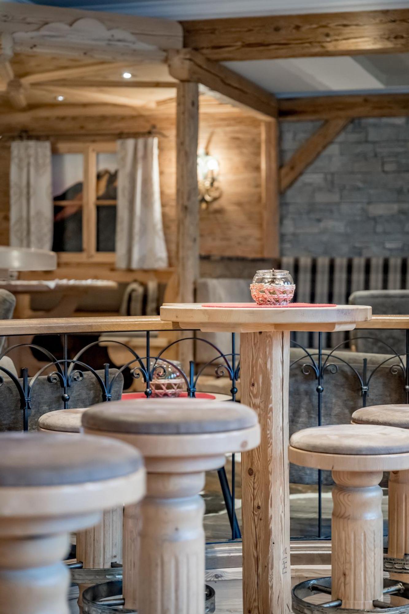 Tilia Living - B&B Mit Dem Komfort Eines Kleinen, Feinen Hotels Ried im Oberinntal Esterno foto