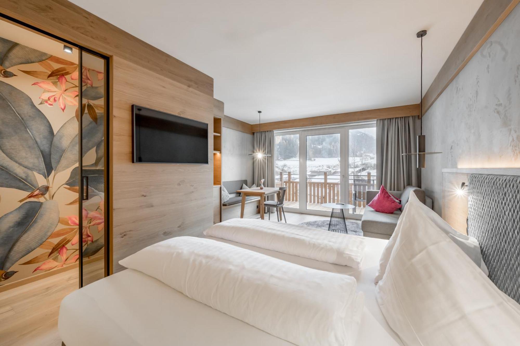 Tilia Living - B&B Mit Dem Komfort Eines Kleinen, Feinen Hotels Ried im Oberinntal Esterno foto