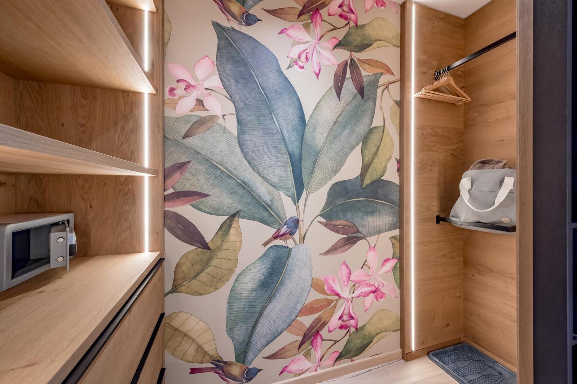 Tilia Living - B&B Mit Dem Komfort Eines Kleinen, Feinen Hotels Ried im Oberinntal Esterno foto