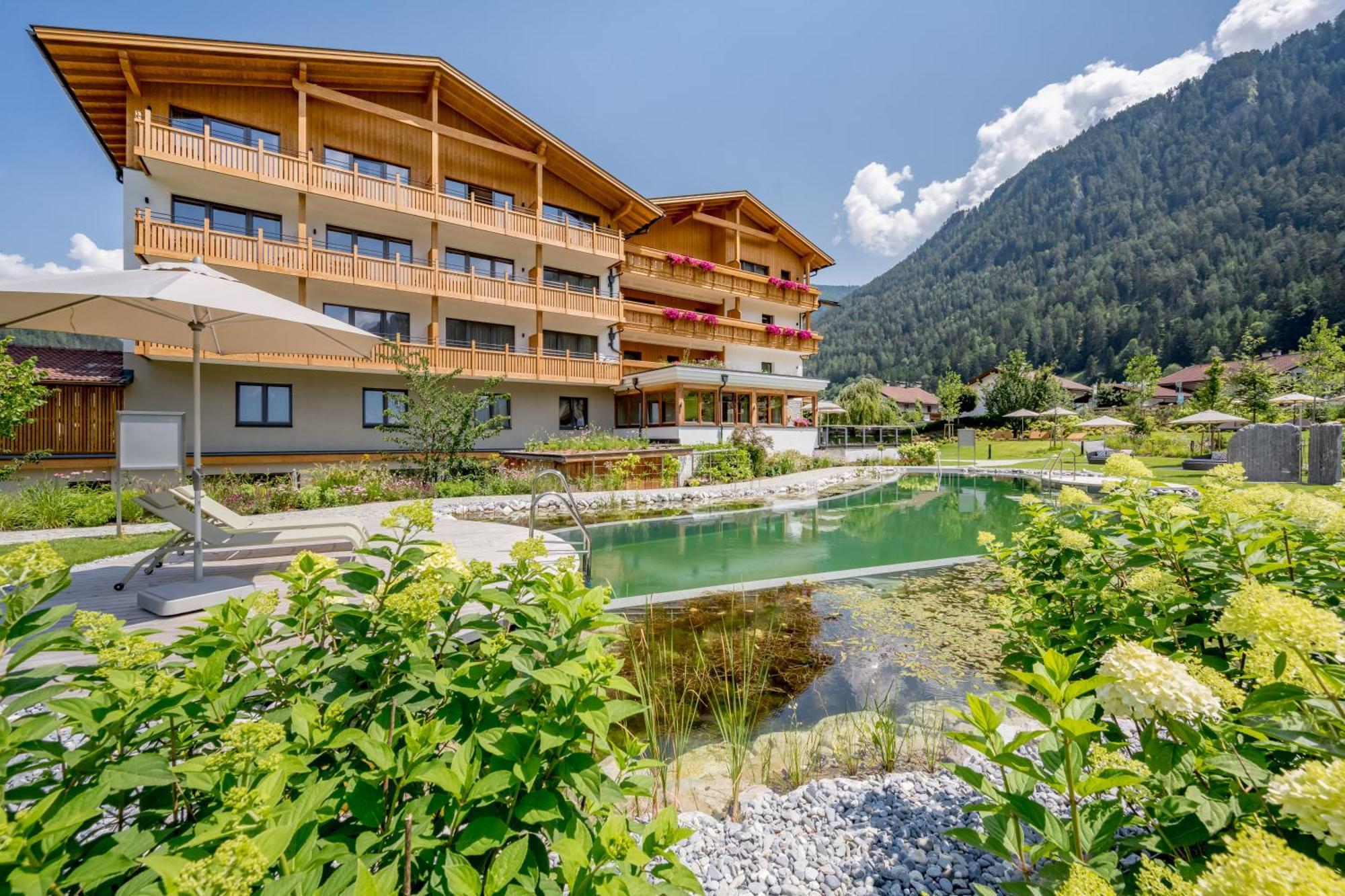 Tilia Living - B&B Mit Dem Komfort Eines Kleinen, Feinen Hotels Ried im Oberinntal Esterno foto